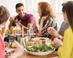 Wie stehen Veganer:innen zu Religion, Spiritualität und Politik?